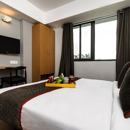 Townhouse C Scheme Ahinsa Circle Hotel Jaipur Exterior photo